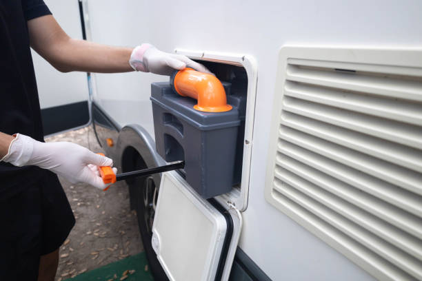 Best High-end porta potty rental  in Lyndon, KS